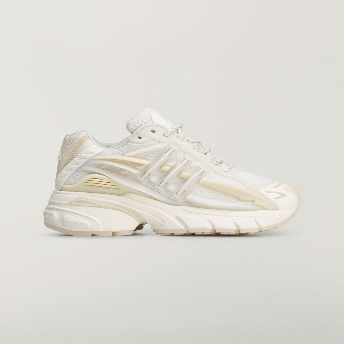 PW Adistar Jellyfish "Chalk White Off White Bliss"
