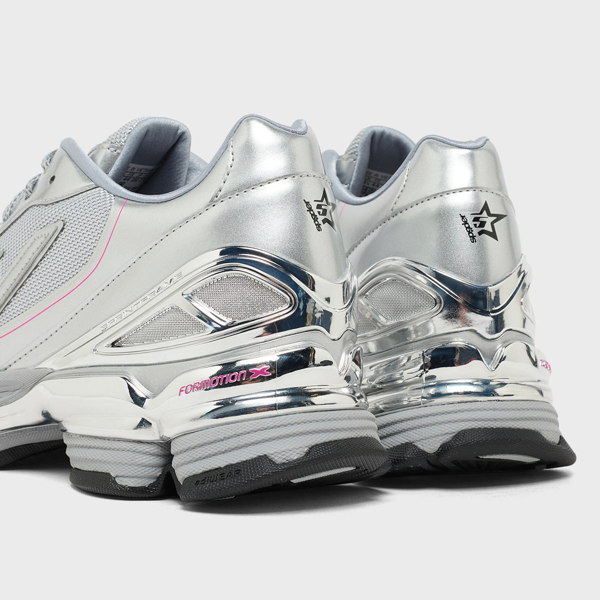 F50 Formotion "Silver Metallic/Core Black/Pink"