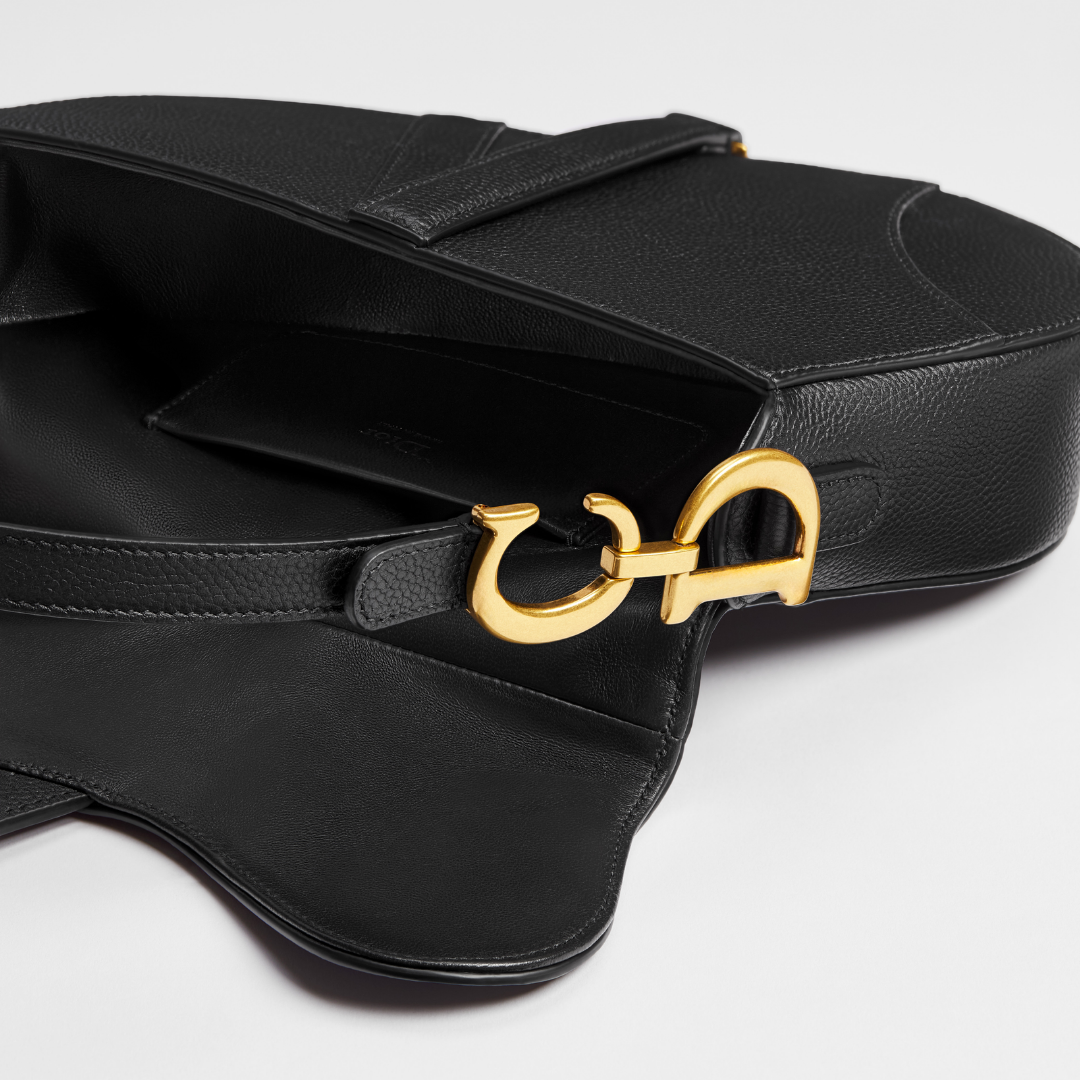Dioramour Small Saddle Bag "Black grained calfskin"