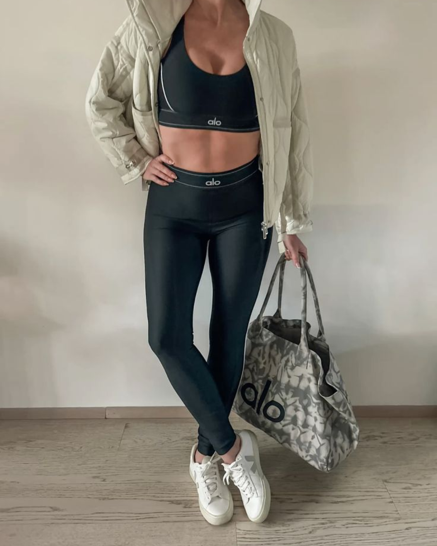 Ava T.