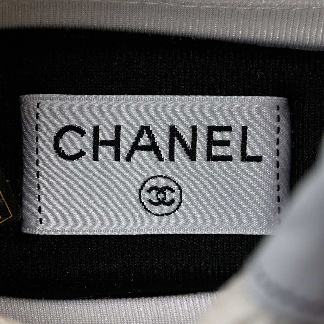 Fabric & Laminated White & Silver Sneakers